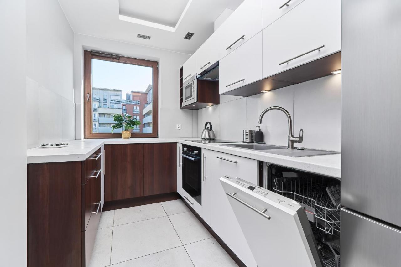 Nowa Teczowa Apartments Promenada Staromiejska By Noclegi Renters Breslau Exterior foto