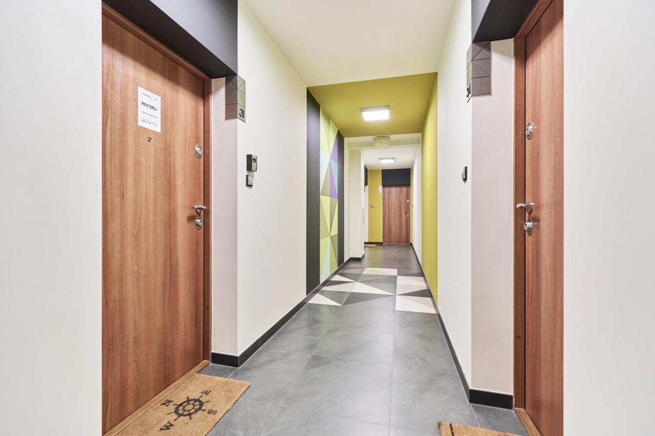 Nowa Teczowa Apartments Promenada Staromiejska By Noclegi Renters Breslau Exterior foto